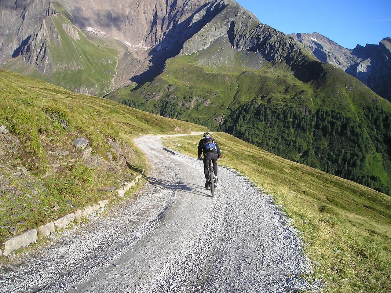 zillertal, zillertal alps, mountain bike, bicycle, nature, trip, downhill, alpine cross, transalp, cycling tour, bike tour, to go biking, mountains, path, gravel